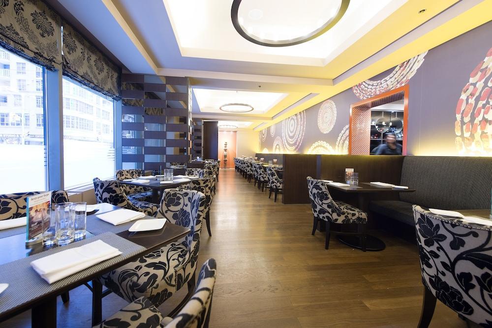 Cambridge Suites Toronto Zewnętrze zdjęcie