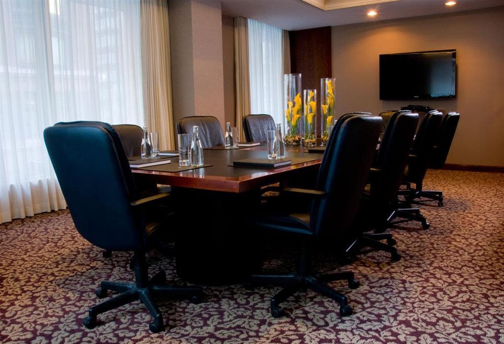 Cambridge Suites Toronto Udogodnienia zdjęcie