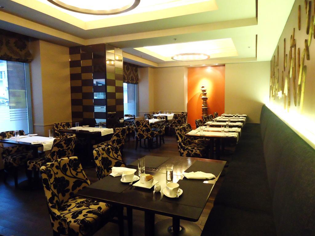 Cambridge Suites Toronto Zewnętrze zdjęcie