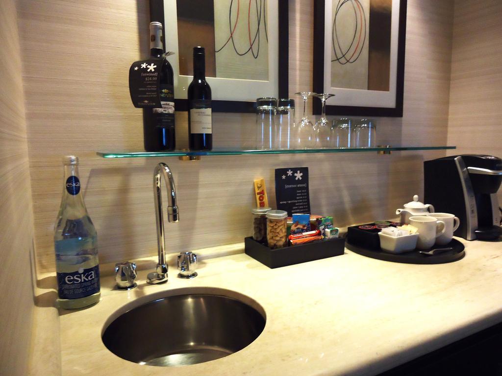 Cambridge Suites Toronto Zewnętrze zdjęcie